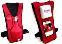 686_red-vests-large