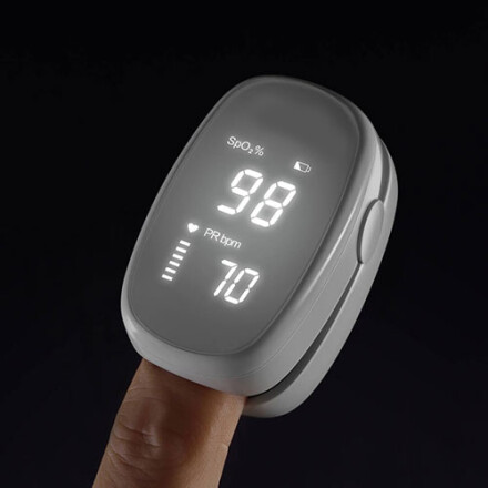 1481_romed-vingerpulseoximeter-2